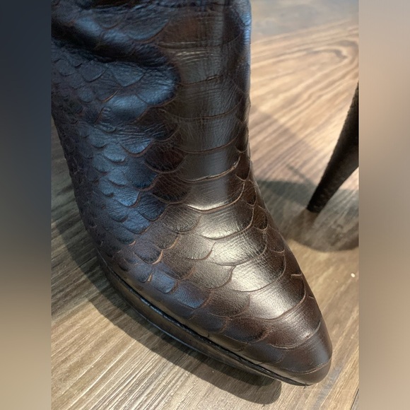 $2295 SERGIO ROSSI RARE Python Leather Dark Brown Lux Boots Shoes Heels 37.5 7.5 - Picture 12 of 13
